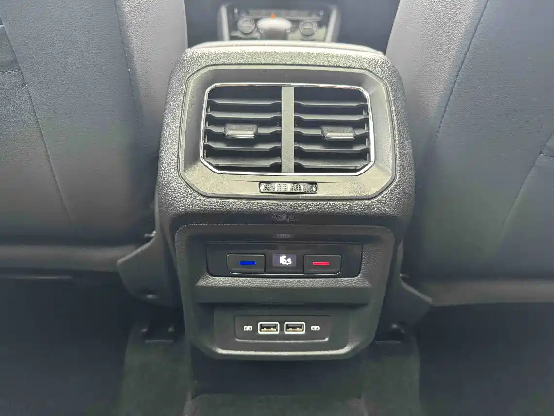 Volkswagen Tiguan L 2020 330TSI Auto 2WD Panorama Comfort China VI фото 14