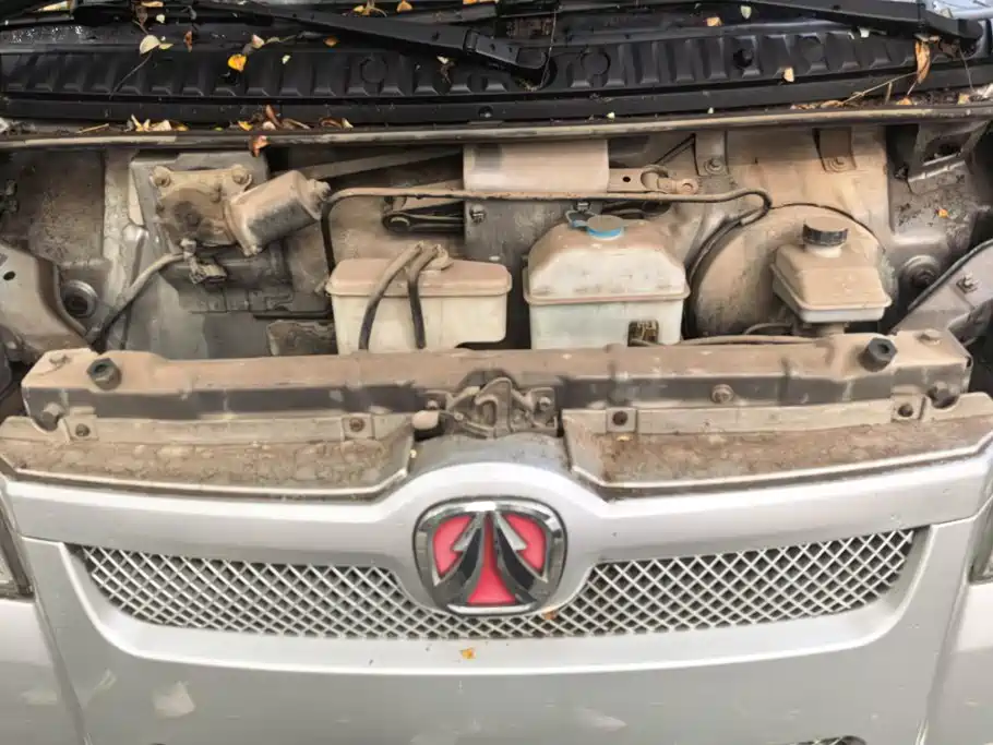 BAIC Weiwang 306 2015 2016 1.0L Base 5-seater LJ465