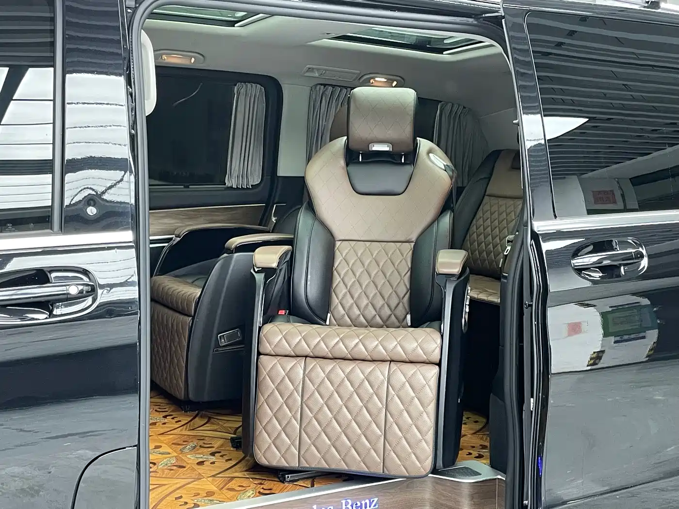 Mercedes-Benz V-Class 2020 V 260 Luxury Edition фото 22