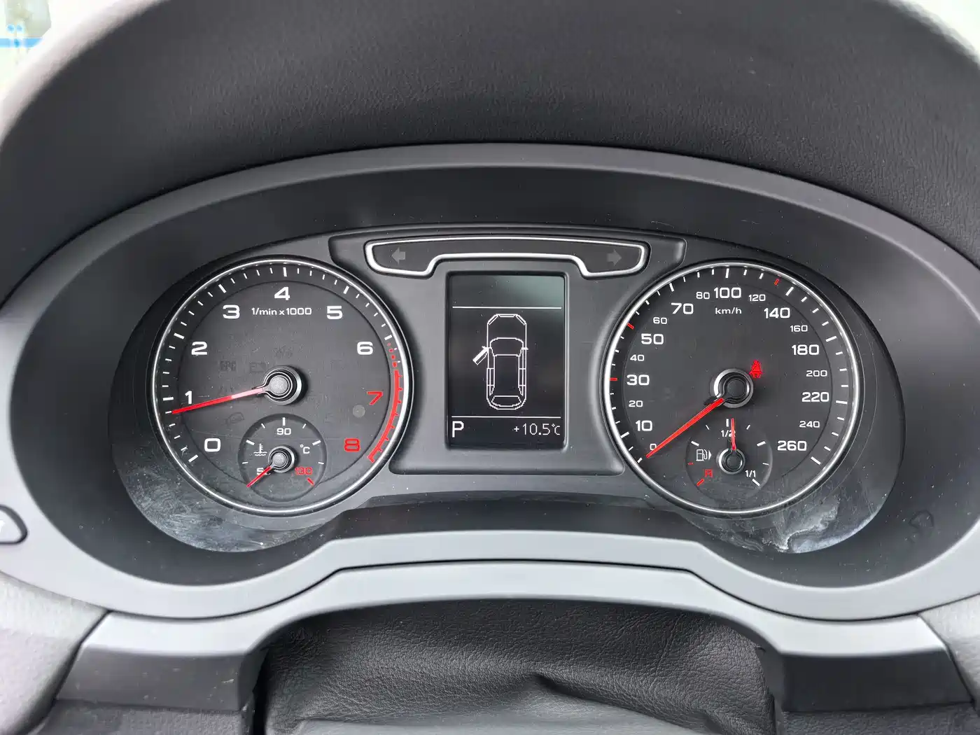 Audi Q3 2013 35 TFSI Comfort фото 8