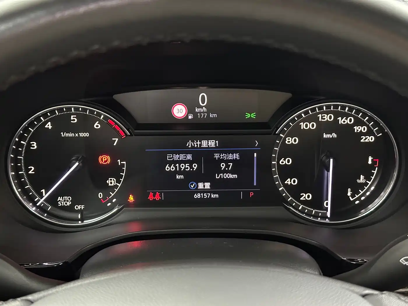 Фото 20 - Cadillac XT6