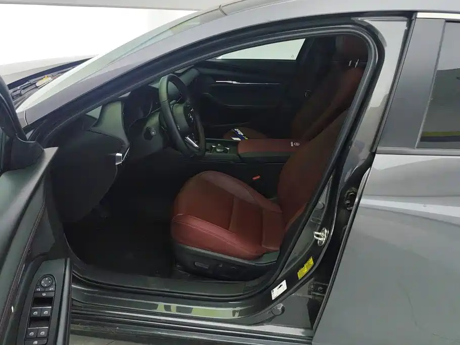 Mazda Mazda 3 2025 2024 2.0L Automatic Premium Prestige Edition
