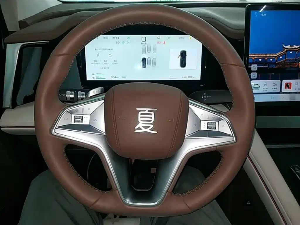 BYD Xia 2025 DM-i 1.5T 180km Surpass Edition фото 11