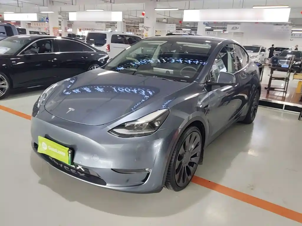 Tesla Model Y 2021