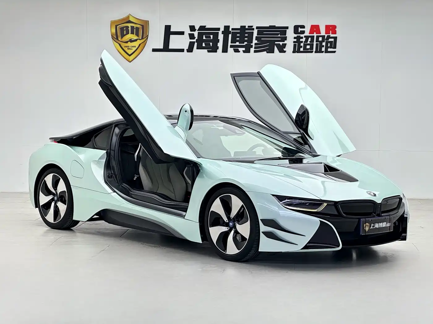 BMW i8 2014 Standard фото 2