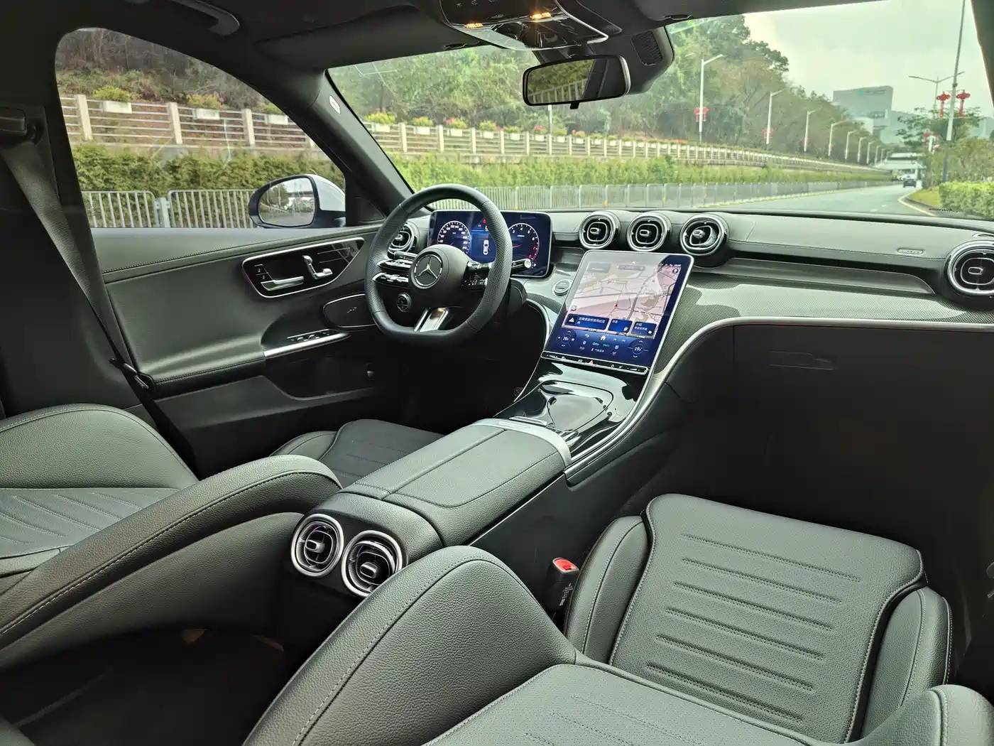 Mercedes-Benz C-Class 2025 C 260 L Sport Edition фото 10