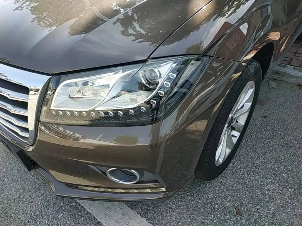 Фото 24 - Haval H2
