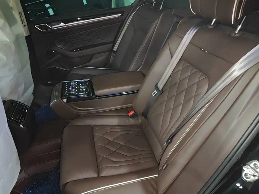 Volkswagen Phideon 2023 2021 380TSI Premium Edition