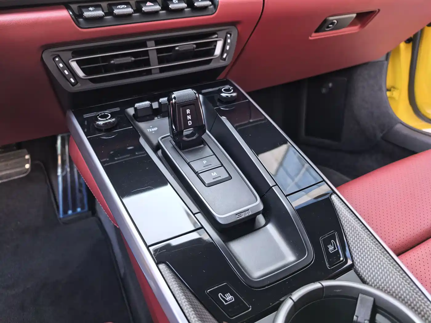 Porsche 911 2019 Carrera 4S 3.0T фото 19