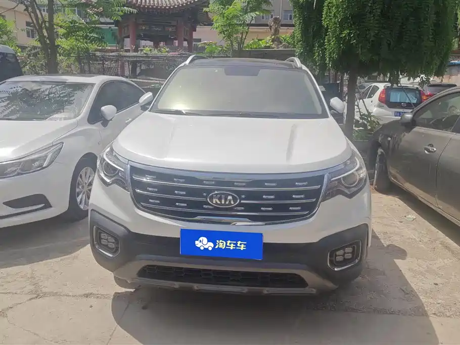 Kia Sportage 2019 2.0L Automatic Smart Luxury Edition фото 2