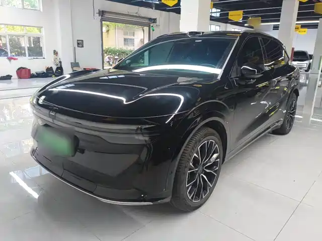 ZEEKR 7X 2025