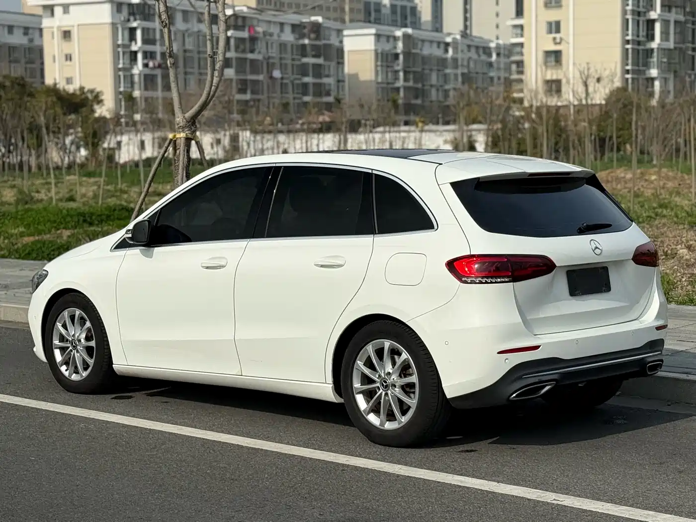 MERCEDES-BENZ B CLASS