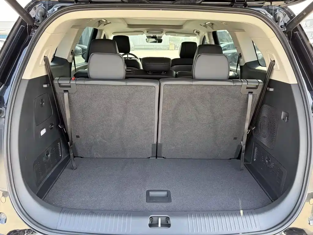 Hongqi HS7 PHEV 2024 2024 2.0T PHEV AWD Qichang Edition 7-seater