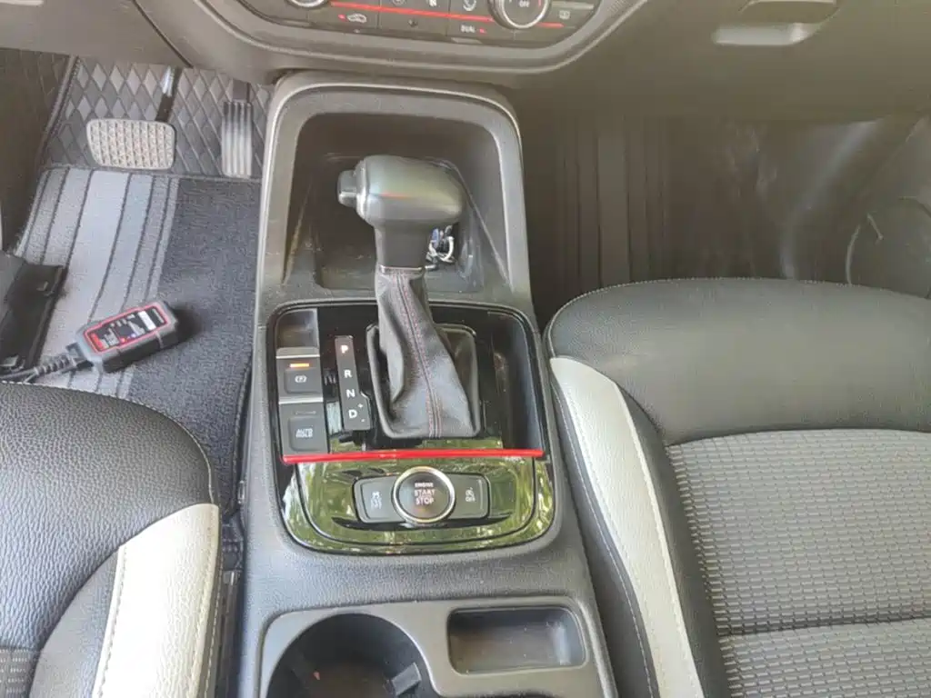 Qoros 5 2019 2018 Facelift 1.6T Automatic Premium
