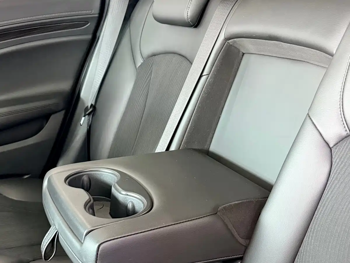 Buick Envision Plus 2021 532T FWD Leading Trim фото 23