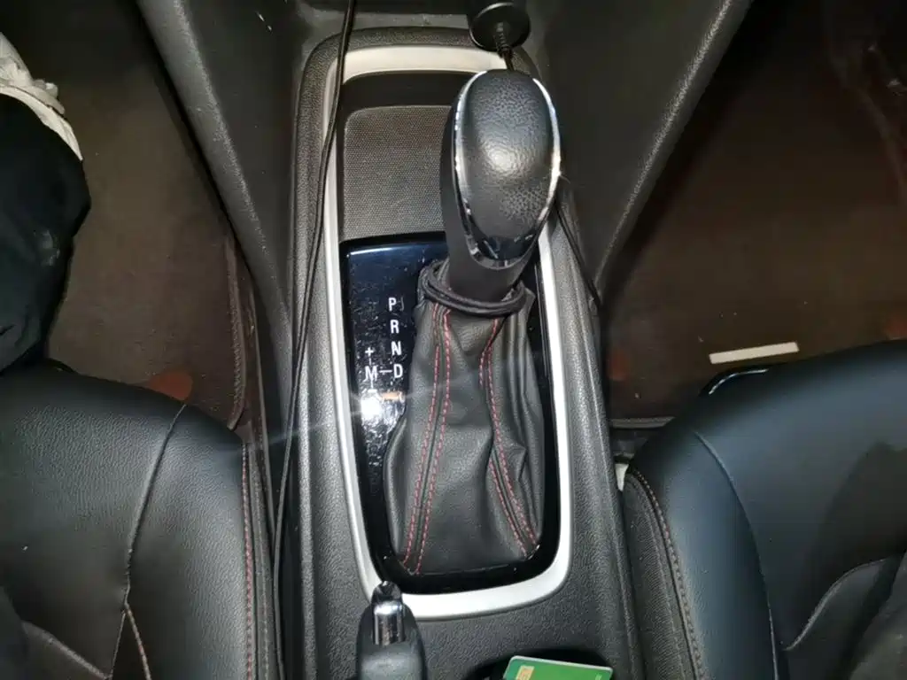 Chevrolet Monza 2019 RS 330T Auto Smooth Edition China VI фото 14