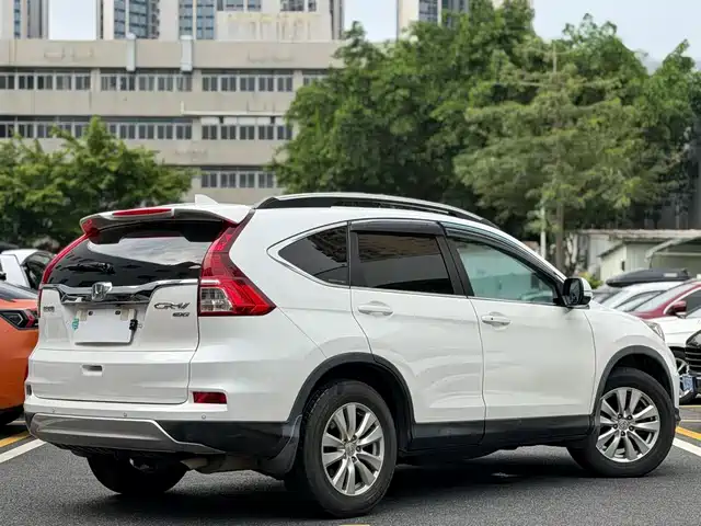 Honda CR-V 2015 2.0L 2WD Fashion Edition — фото 3