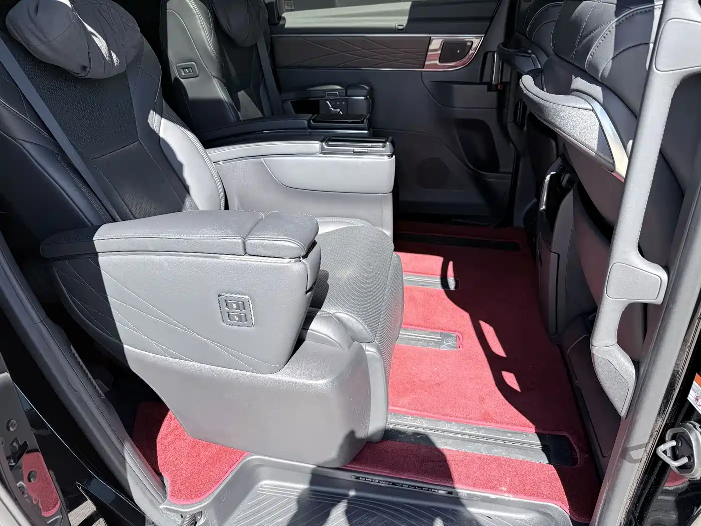 Toyota Vellfire 2024 2024 Crown Hybrid 2.5L Premium Edition