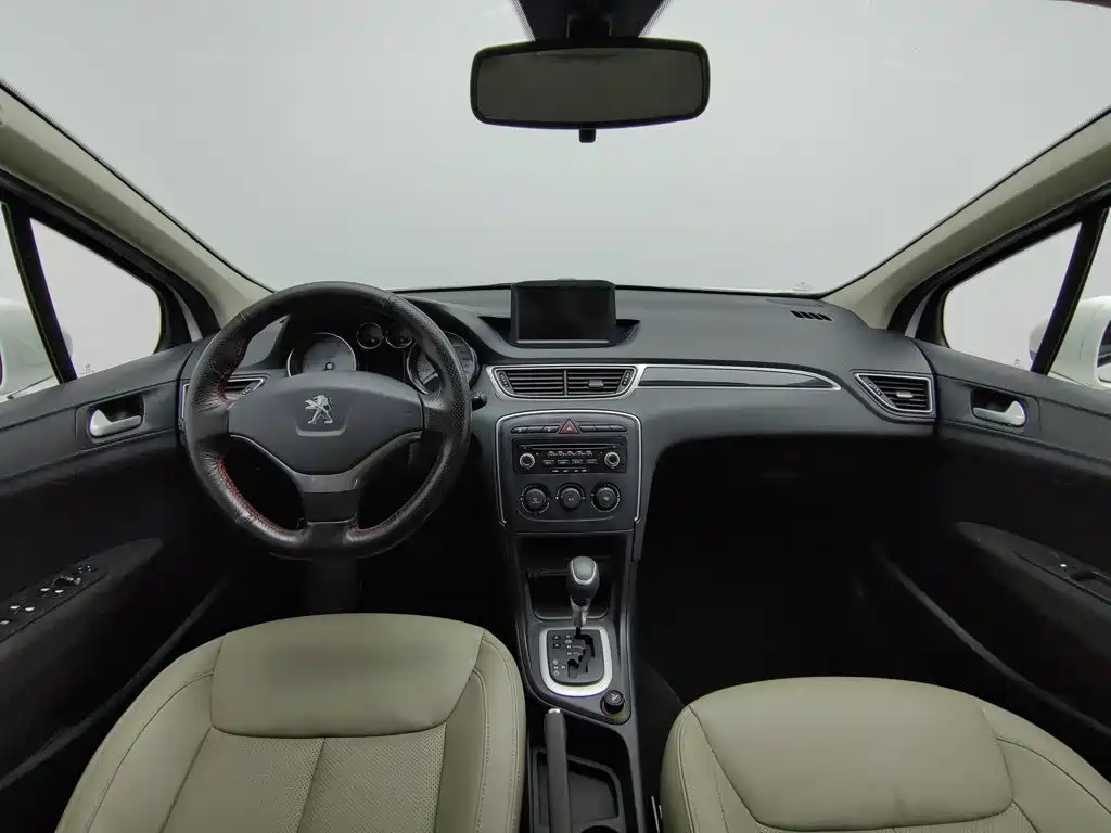 Peugeot 308 2014 2013 Model 1.6L Automatic Superior Style