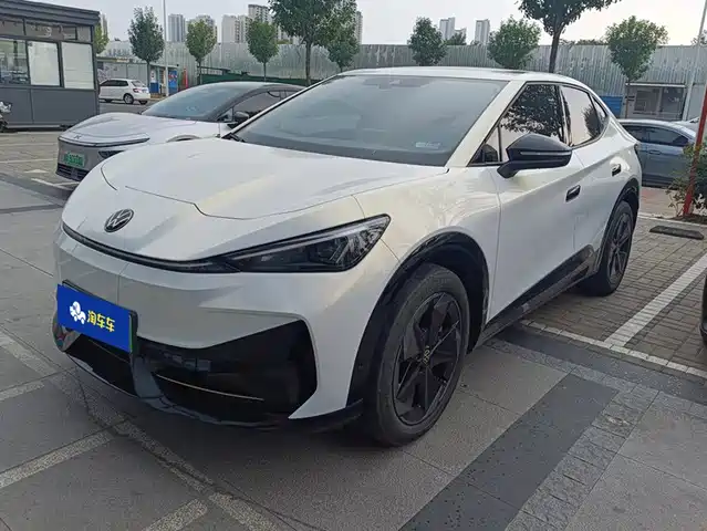 Volkswagen Unique 06 2025