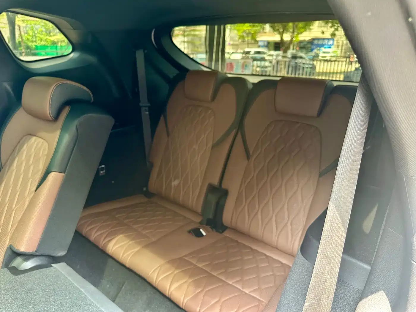 BYD Tang New Energy 2021 DM-i 112KM Premium фото 20