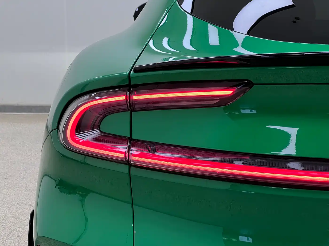 Xiaomi Auto Xiaomi YU7 2025 Extended Range AWD Pro фото 11