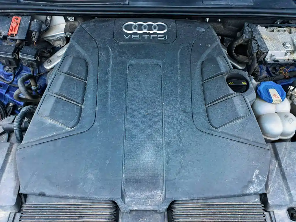 Фото 24 - Audi Q7