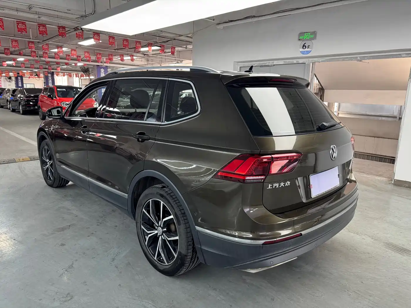 Volkswagen Tiguan L 2017 380TSI Automatic 4WD Ultimate Flagship Edition фото 9