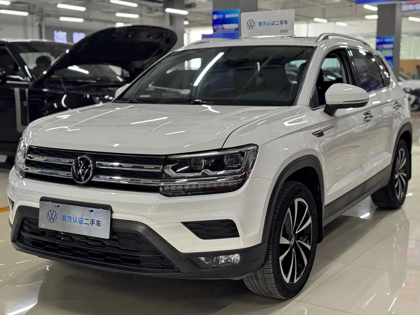 Volkswagen Tharu