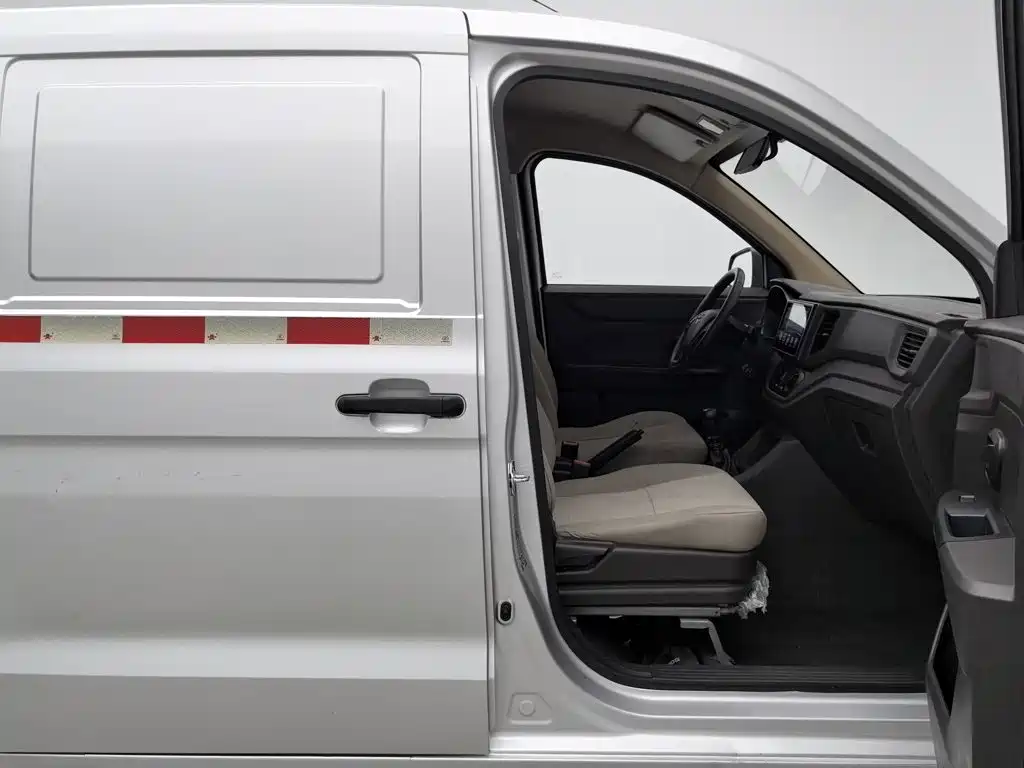 Фото 23 - Wuling Motors Wuling Hongguang V