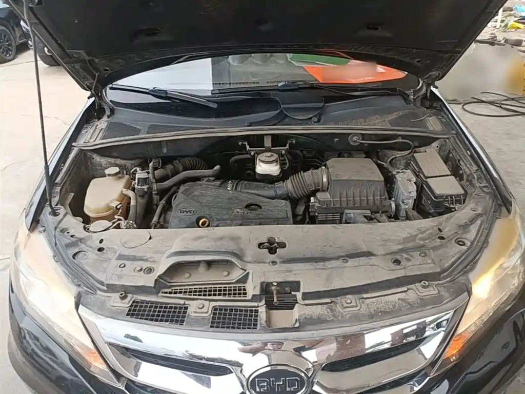 BYD S7 2015 2.0T Automatic Premium фото 20