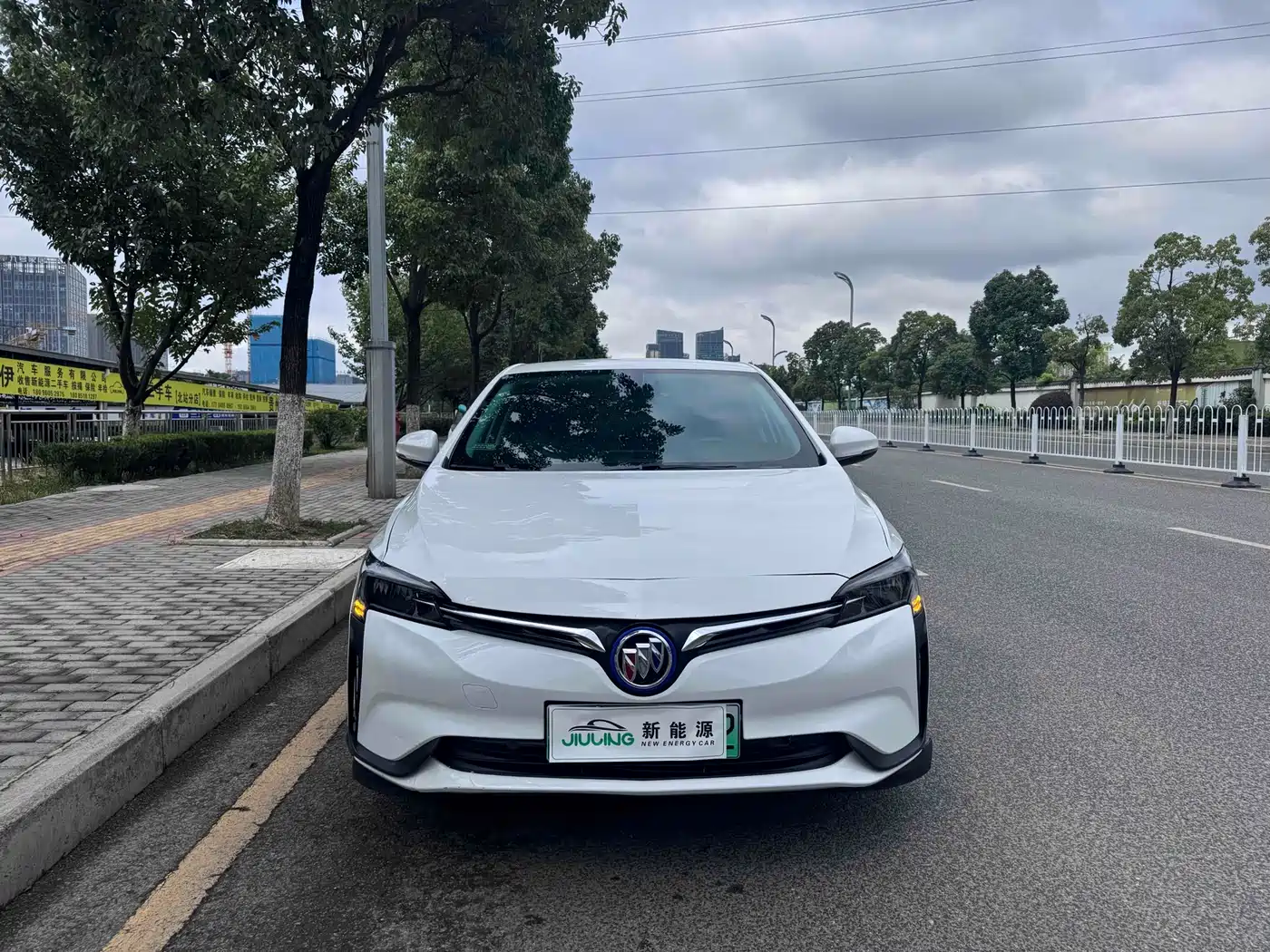 BUICK SLIGHTLY BLUE 6