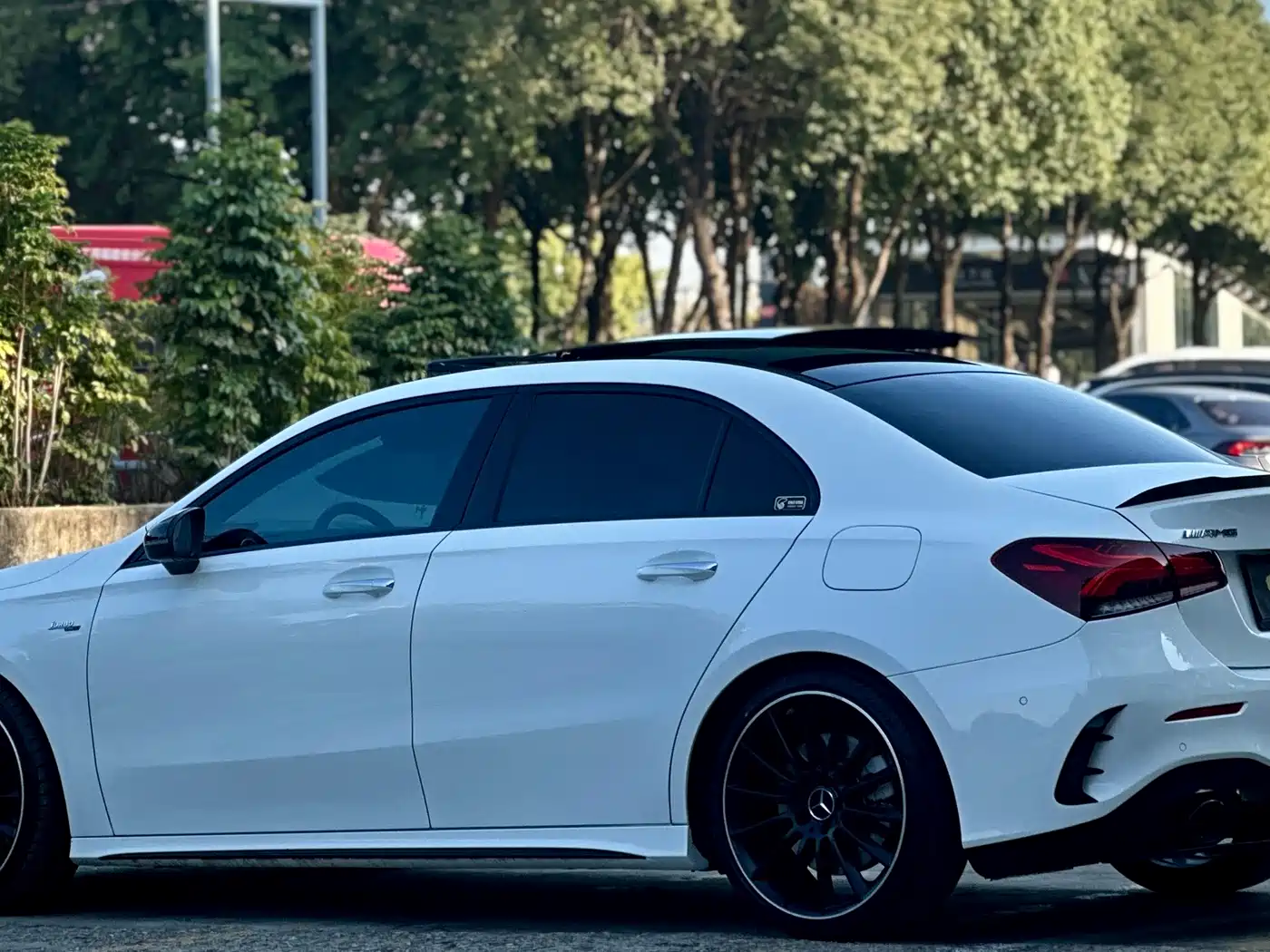 Mercedes-Benz A-Class AMG 2020 AMG A 35 L 4MATIC фото 11