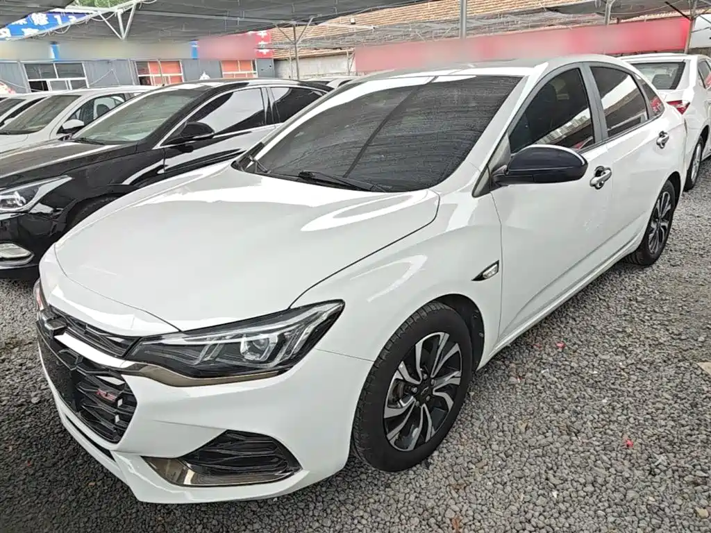 Chevrolet Monza 2019 RS 330T Auto Smooth Edition China VI
