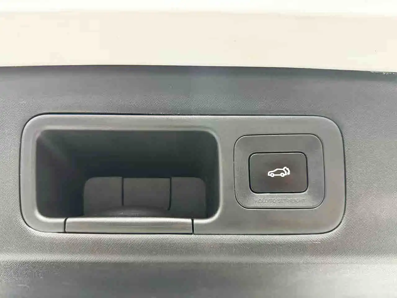 GAC Trumpchi Trumpchi M8 2023 Model Master Series 400T Ultimate Edition фото 26