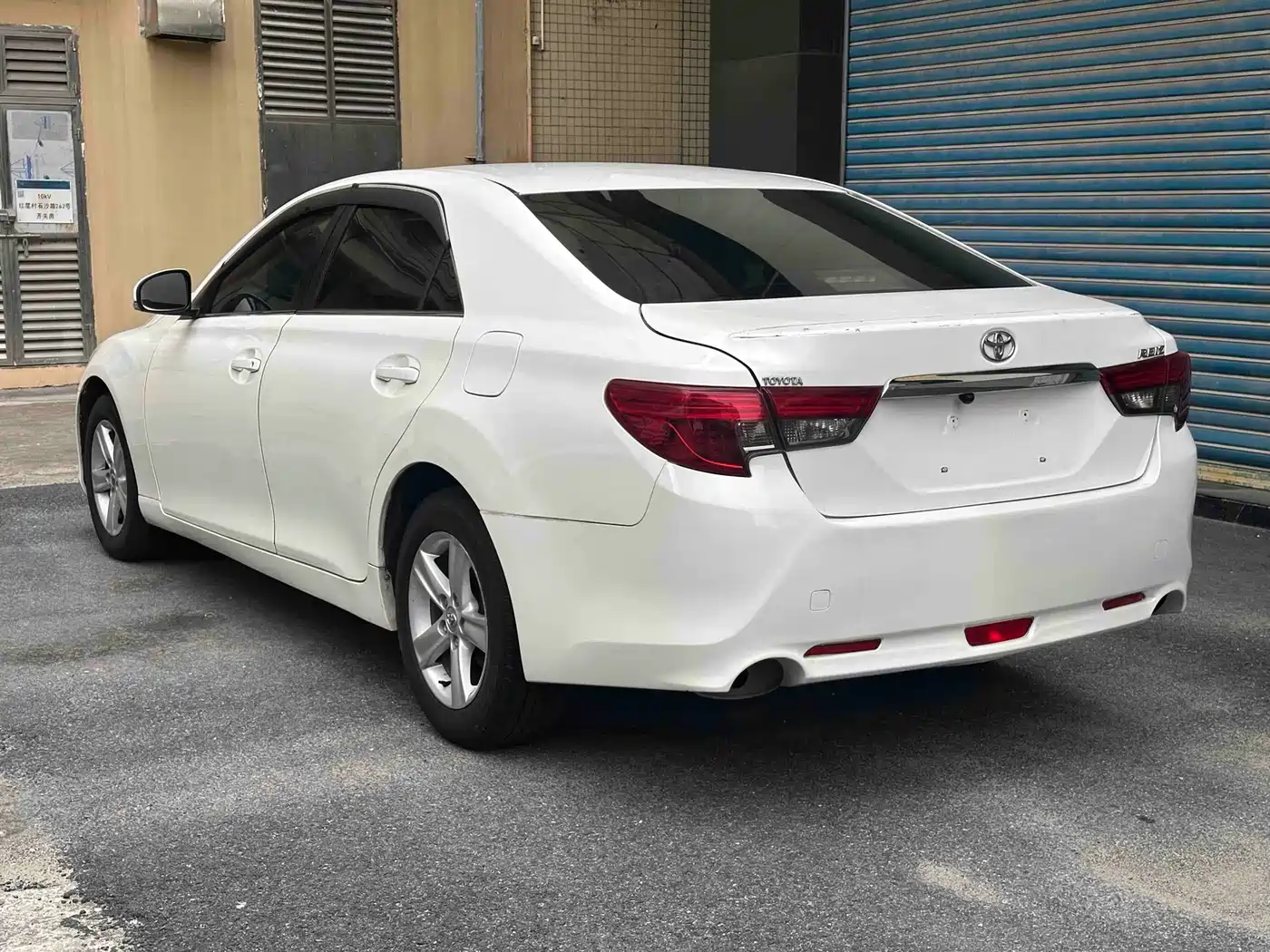 Toyota Reiz 2013 2.5S Elite Edition фото 8
