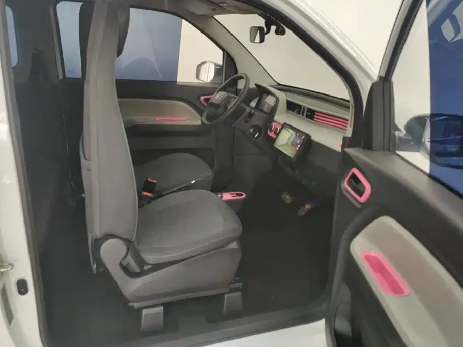 Photo 8 - Wuling Motors Hongguang MINIEV