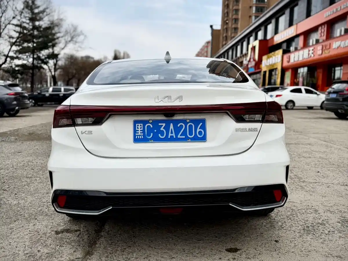 Kia K3 2023 Model 1.5L CVT Luxury Edition фото 5