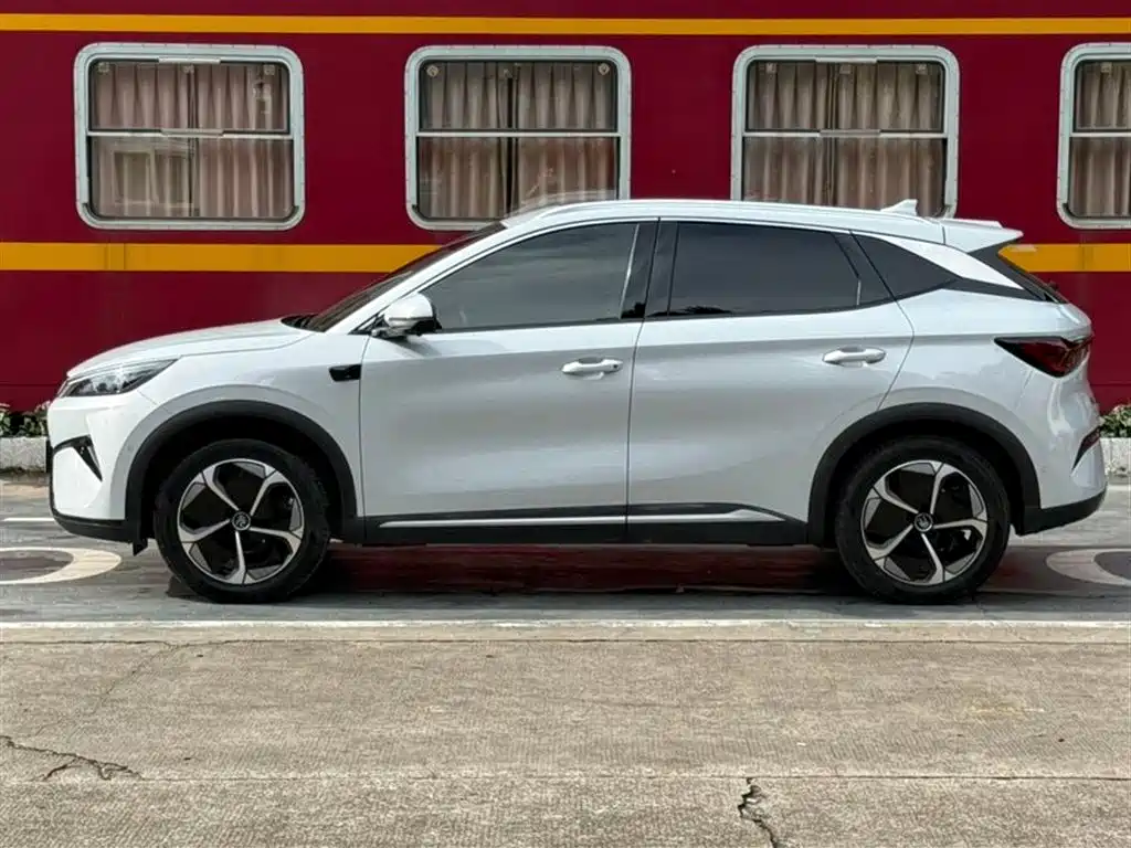 BYD Yuan PLUS 2025 Smart Drive 510KM Surpass Edition фото 3