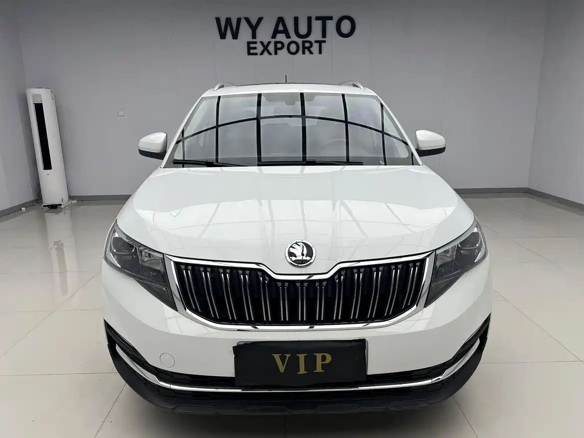 Škoda Kamiq 2023 1.5L Auto Comfort Edition фото 2