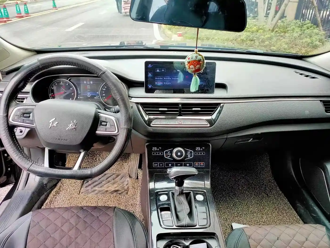 Hongqi H5 2019 30TD Smart Connect Rhythm Edition фото 6