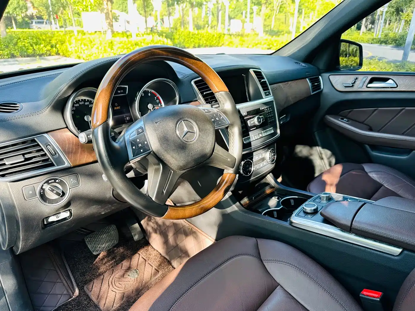 Mercedes-Benz GL-Class 2015 2014 GL 400 4MATIC Luxury