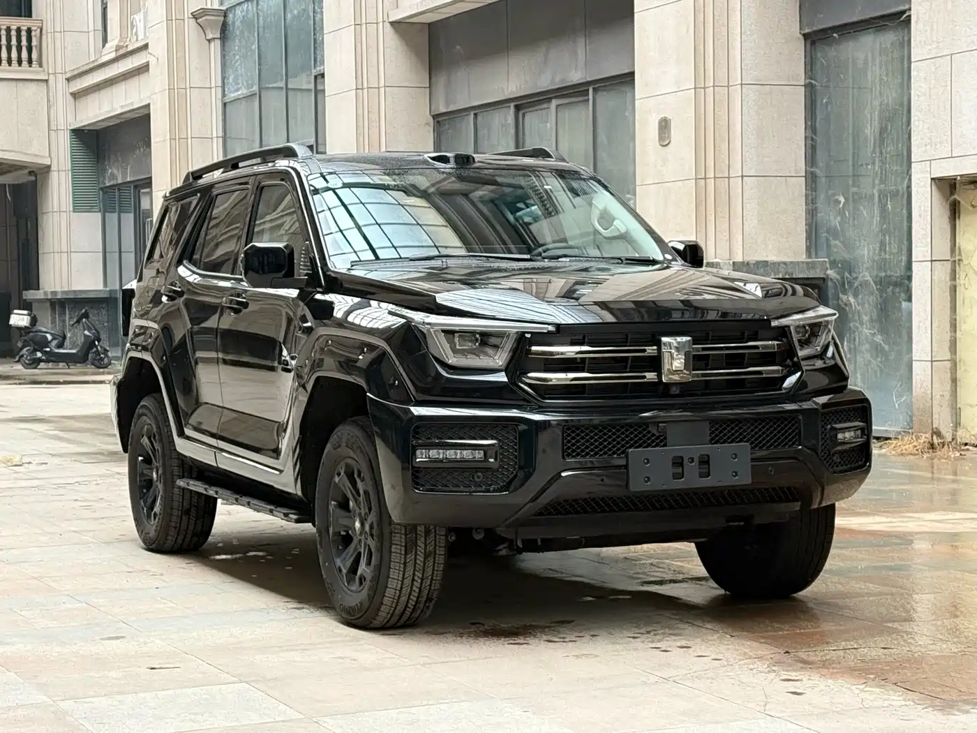 TANK TANK 400 NEW ENERGY