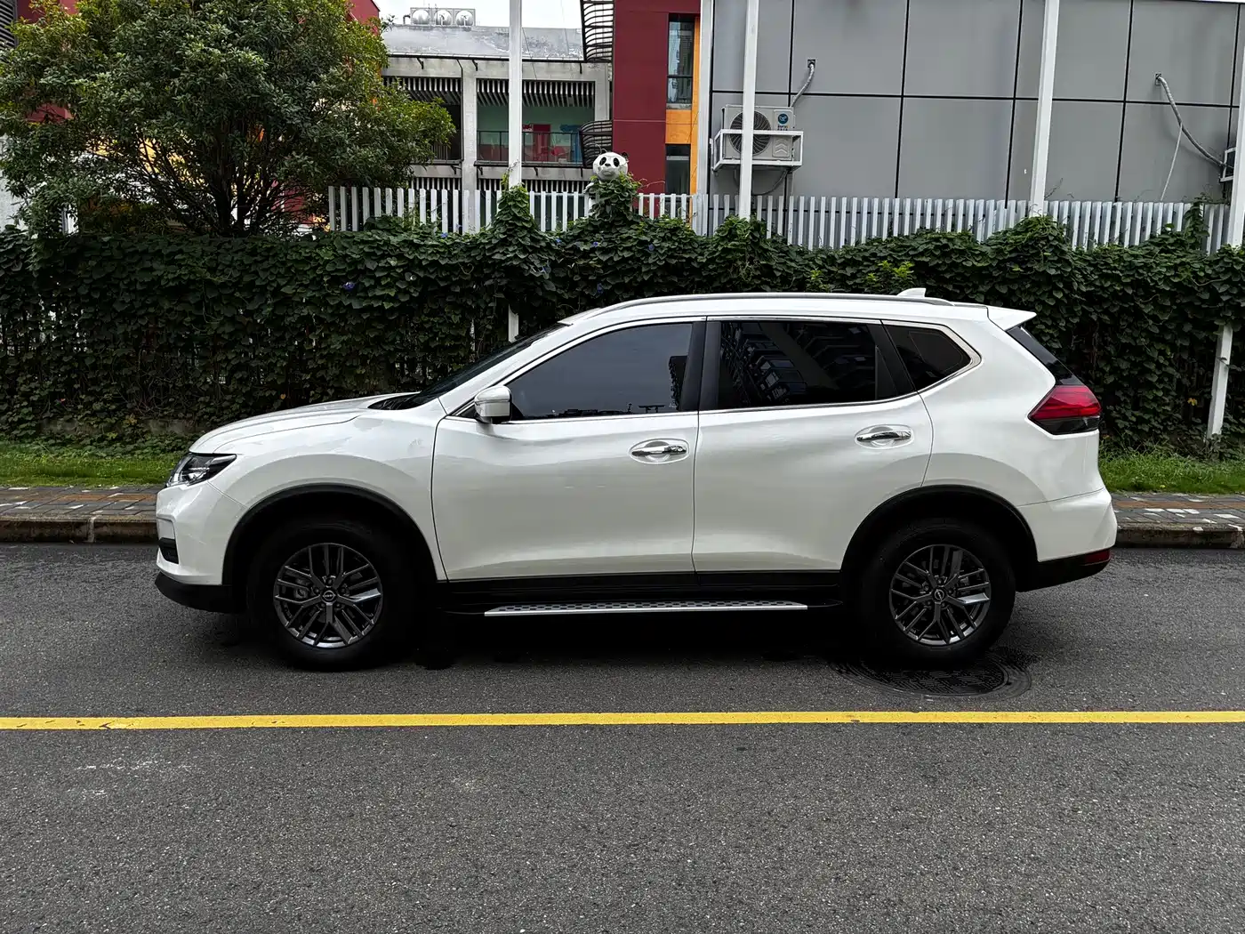 Nissan X-Trail 2026 2025 Honor 2.0L 2WD Leading Edition