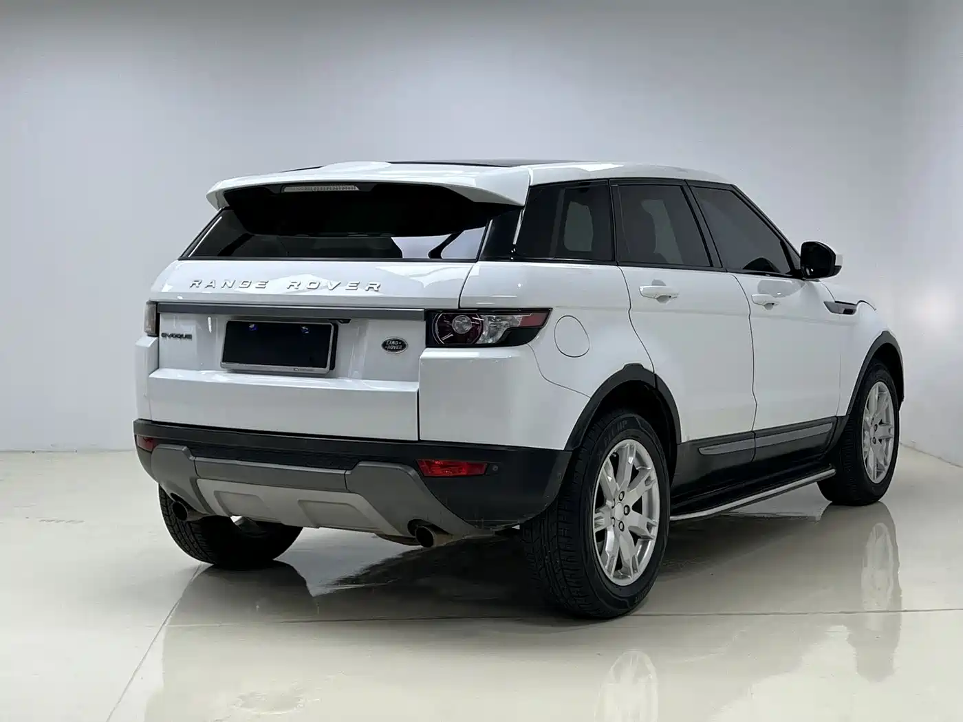 Land Rover Range Rover Evoque (Import) 2015 2014 2.0T 5-door Brilliance Premium
