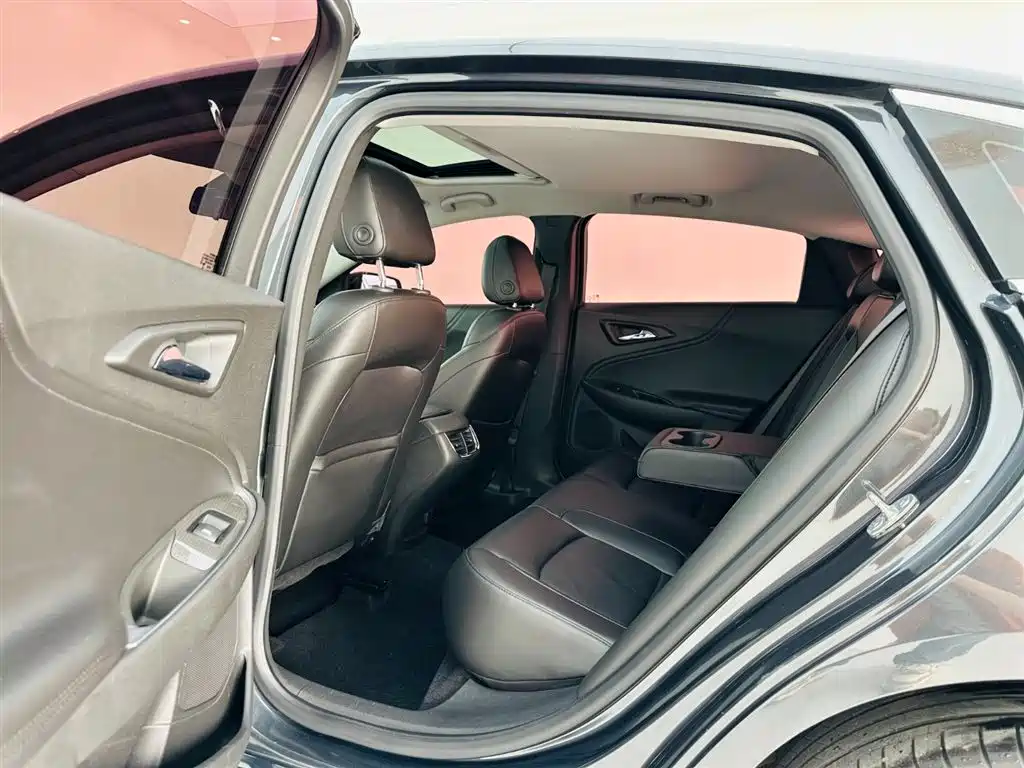 Chevrolet Malibu XL 2018 530T Auto RuiChi Edition фото 14