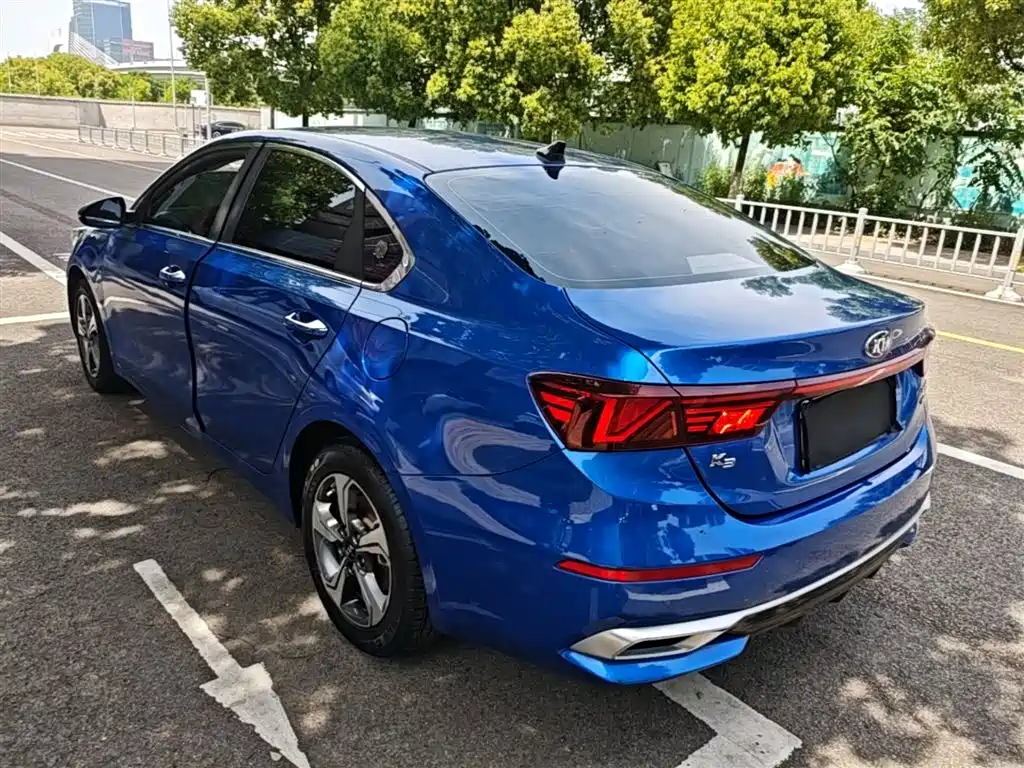 Kia K3 2019 1.5L CVT Smart Connect Edition фото 5