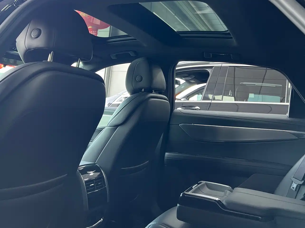 Cadillac CT6 2023 28T Trend Edition фото 8