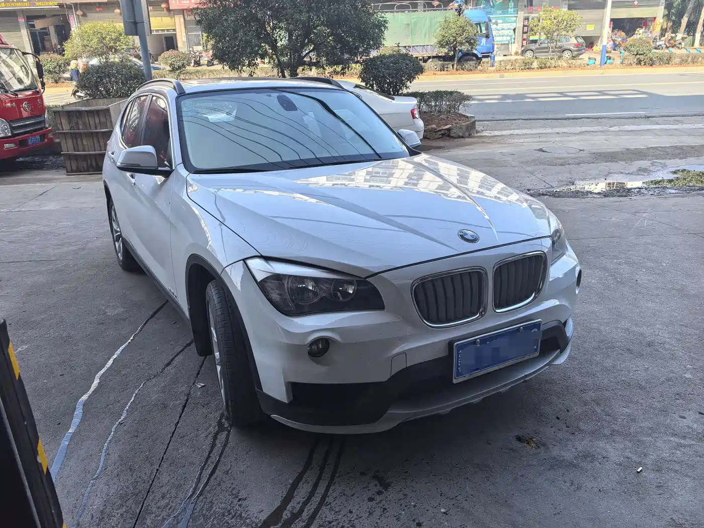 BMW X1 2014 sDrive18i Fashion Edition фото 3