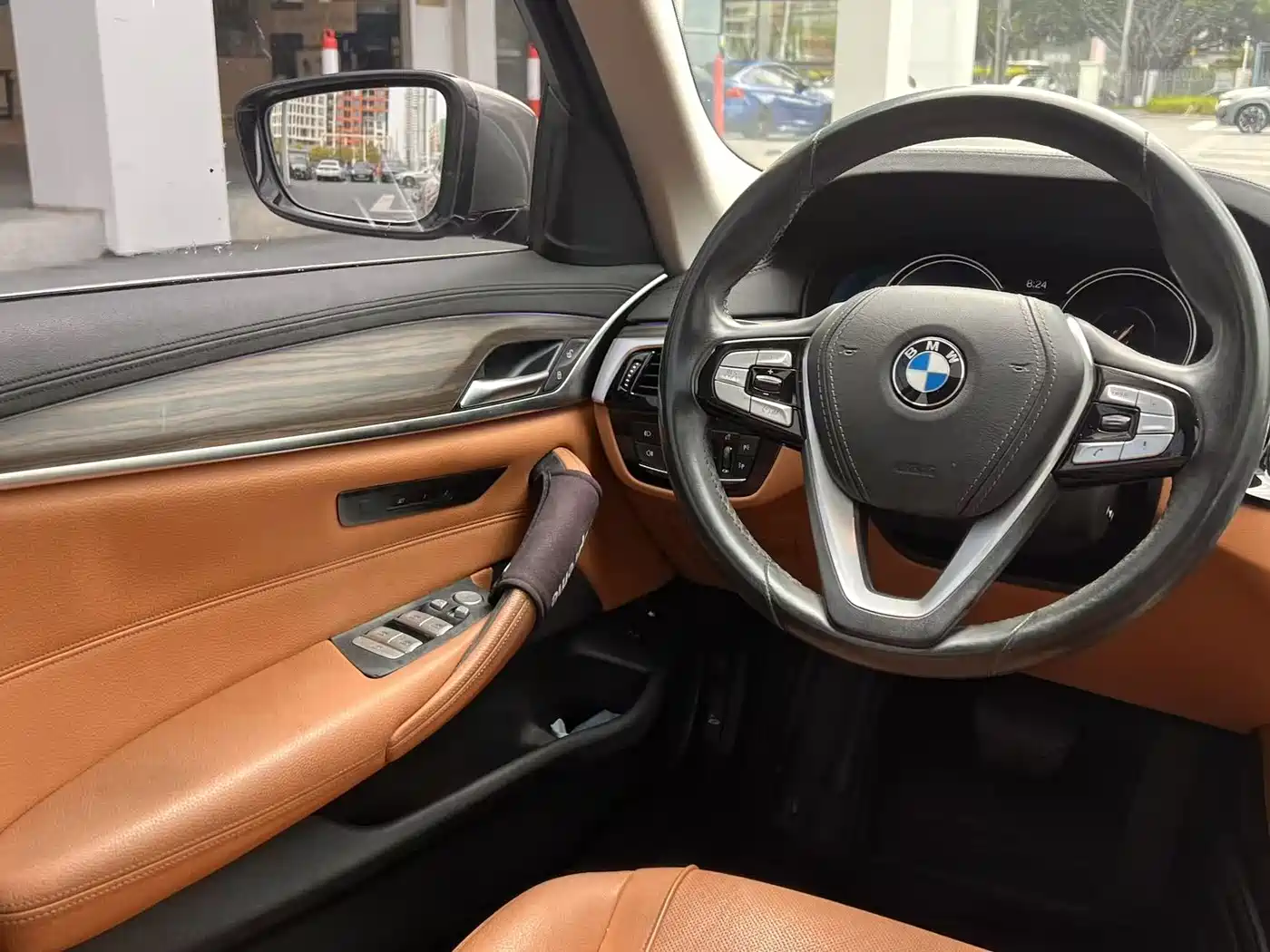 BMW 5 Series New Energy 2018 530Le Luxury Package фото 17